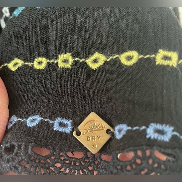 Superdry women's lined black/multicolored lightweight Sara smocked skirt;size 12 - Picture 7 of 9